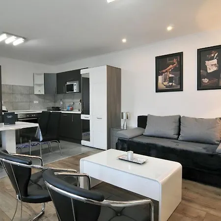 Silver Apartment