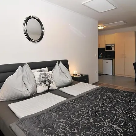 Silver Apartment