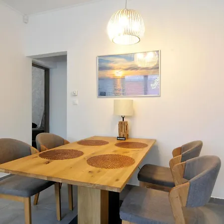 Silver Apartment
